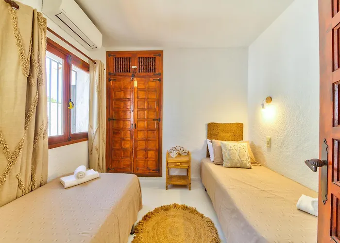 Santosha Villa *